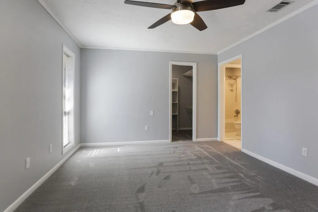 8740 Roswell Road Unit 6k, Sandy Springs, Georgia 30350, 3 Bedrooms Bedrooms, ,2 BathroomsBathrooms,Residential,Sold,8740 Roswell Road Unit 6k,6849832