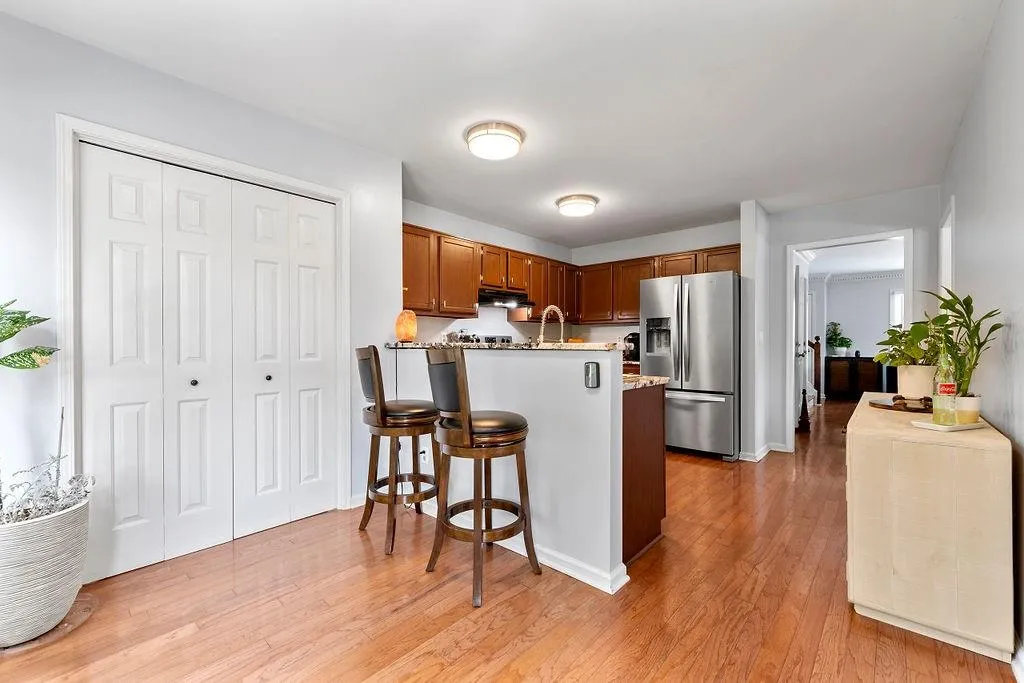 9075 Carroll Manor Drive, Sandy Springs, Georgia 30350, 3 Bedrooms Bedrooms, ,2 BathroomsBathrooms,Residential,Sold,9075 Carroll Manor Drive,7101313