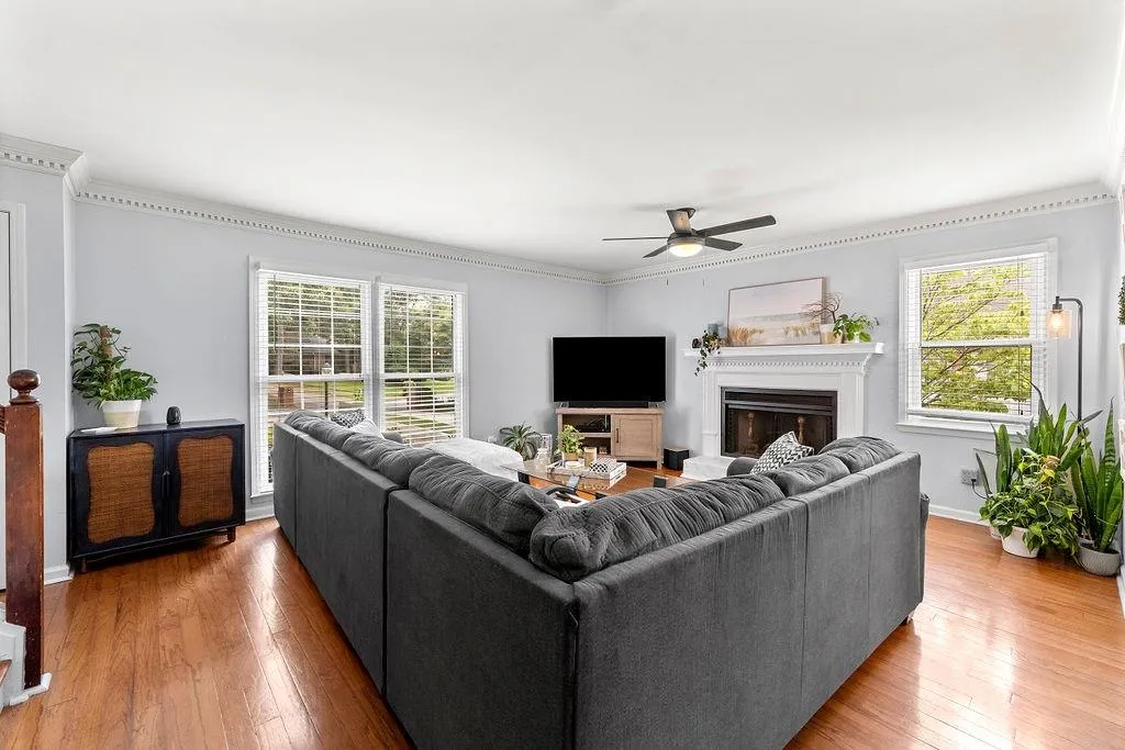 9075 Carroll Manor Drive, Sandy Springs, Georgia 30350, 3 Bedrooms Bedrooms, ,2 BathroomsBathrooms,Residential,Sold,9075 Carroll Manor Drive,7101313