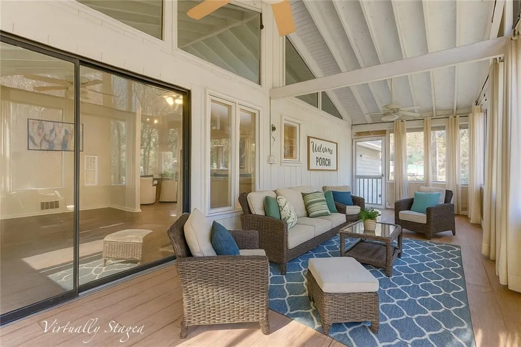 5435 High Point Road, Atlanta, Georgia 30342, 4 Bedrooms Bedrooms, ,3 BathroomsBathrooms,Residential,For Sale,5435 High Point Road,7678823