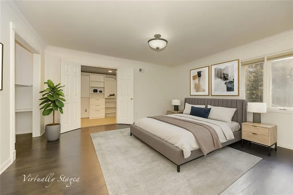 5435 High Point Road, Atlanta, Georgia 30342, 4 Bedrooms Bedrooms, ,3 BathroomsBathrooms,Residential,For Sale,5435 High Point Road,7678823