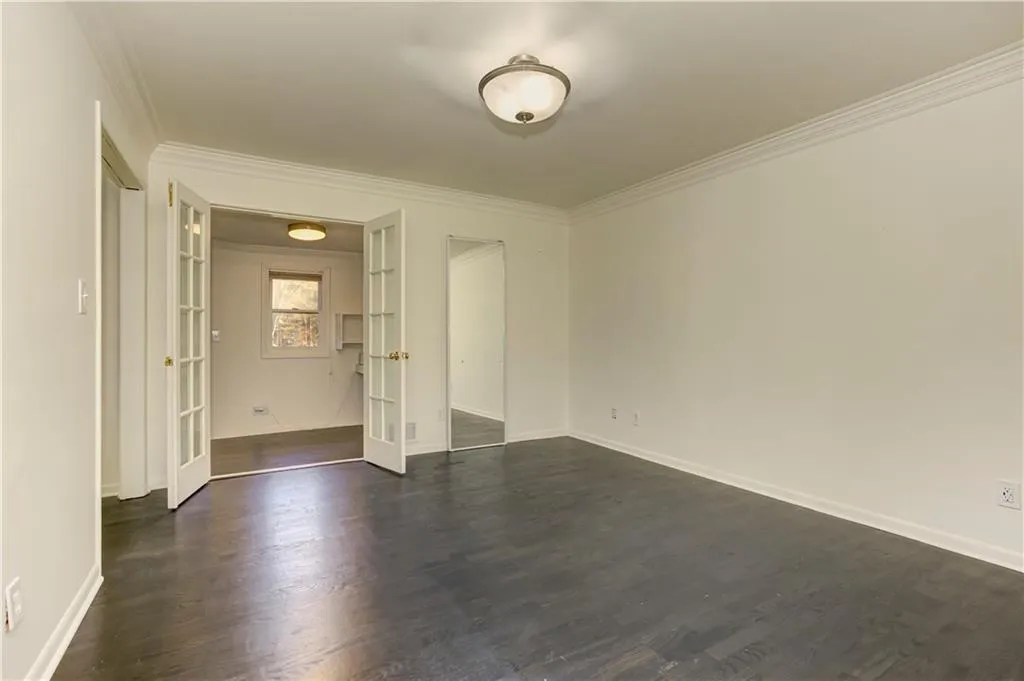 5435 High Point Road, Atlanta, Georgia 30342, 4 Bedrooms Bedrooms, ,3 BathroomsBathrooms,Residential,For Sale,5435 High Point Road,7678823