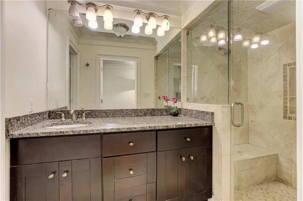 5435 High Point Road, Atlanta, Georgia 30342, 4 Bedrooms Bedrooms, ,3 BathroomsBathrooms,Residential,For Sale,5435 High Point Road,7678823