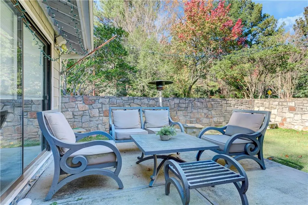 5435 High Point Road, Atlanta, Georgia 30342, 4 Bedrooms Bedrooms, ,3 BathroomsBathrooms,Residential,For Sale,5435 High Point Road,7678823