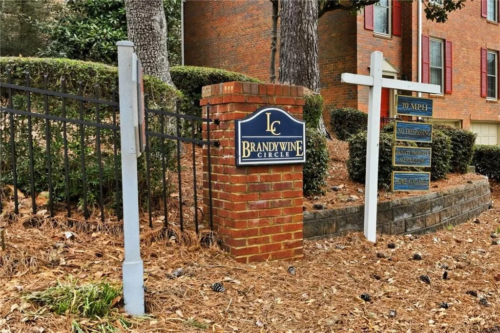 201 Brandywine Circle, Atlanta, Georgia 30350, 4 Bedrooms Bedrooms, ,3 BathroomsBathrooms,Residential,For Sale,201 Brandywine Circle,7731803