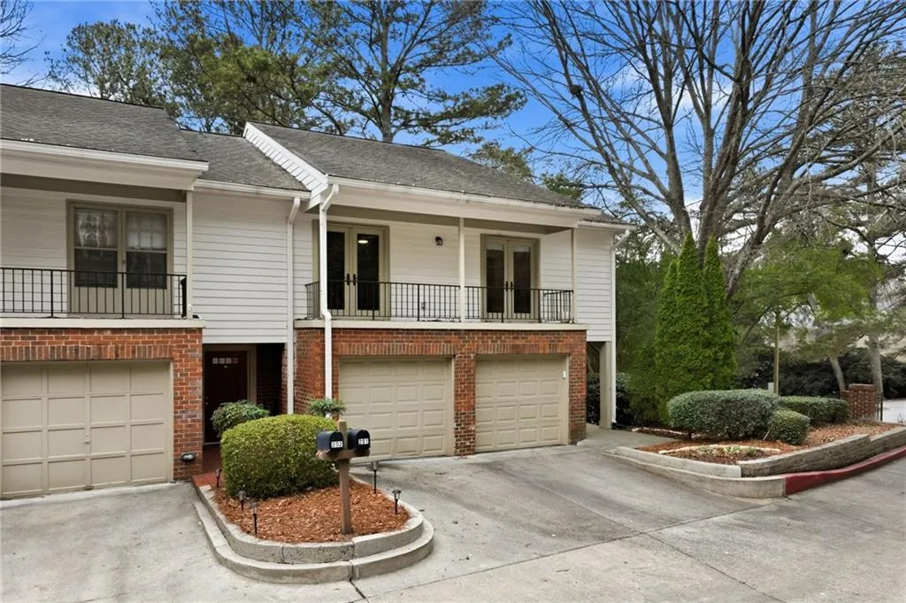 201 Brandywine Circle, Atlanta, Georgia 30350, 4 Bedrooms Bedrooms, ,3 BathroomsBathrooms,Residential,For Sale,201 Brandywine Circle,7731803