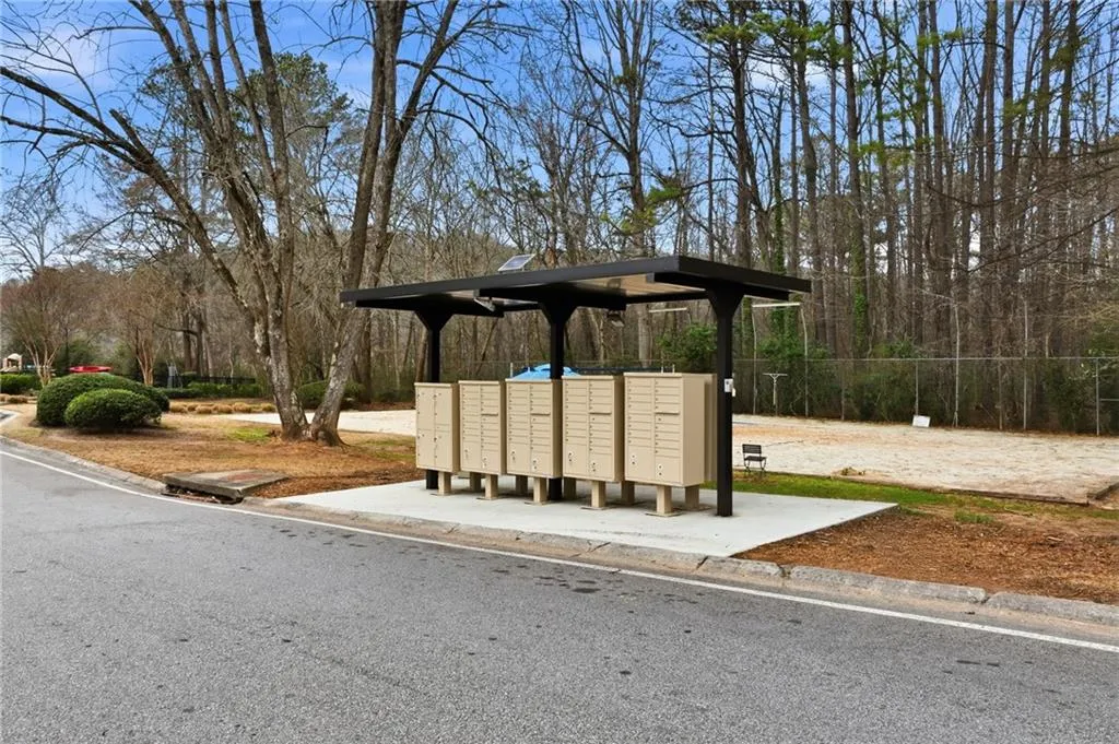 201 Brandywine Circle, Atlanta, Georgia 30350, 4 Bedrooms Bedrooms, ,3 BathroomsBathrooms,Residential,For Sale,201 Brandywine Circle,7731803