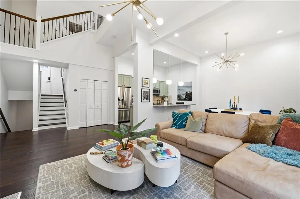 201 Brandywine Circle, Atlanta, Georgia 30350, 4 Bedrooms Bedrooms, ,3 BathroomsBathrooms,Residential,For Sale,201 Brandywine Circle,7731803