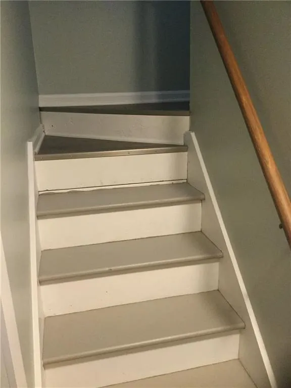 6908 Park Avenue Ne Unit 9, Atlanta, Georgia 30342, 3 Bedrooms Bedrooms, ,2 BathroomsBathrooms,Residential,Sold,6908 Park Avenue Ne Unit 9,6620260