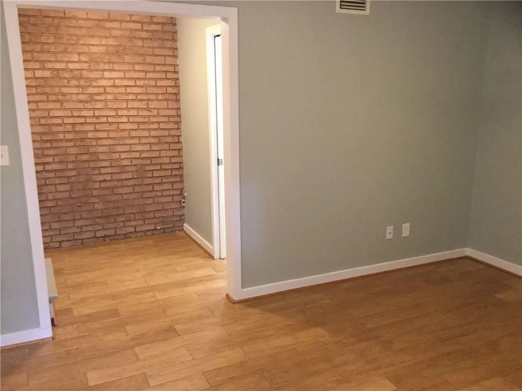 6908 Park Avenue Ne Unit 9, Atlanta, Georgia 30342, 3 Bedrooms Bedrooms, ,2 BathroomsBathrooms,Residential,Sold,6908 Park Avenue Ne Unit 9,6620260