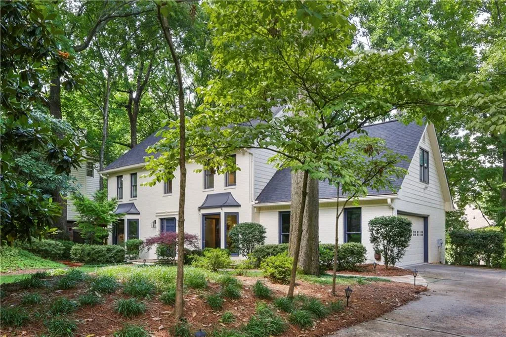 210 Zeblin Road, Sandy Springs, Georgia 30342, 4 Bedrooms Bedrooms, ,3 BathroomsBathrooms,Residential,Sold,210 Zeblin Road,6686565