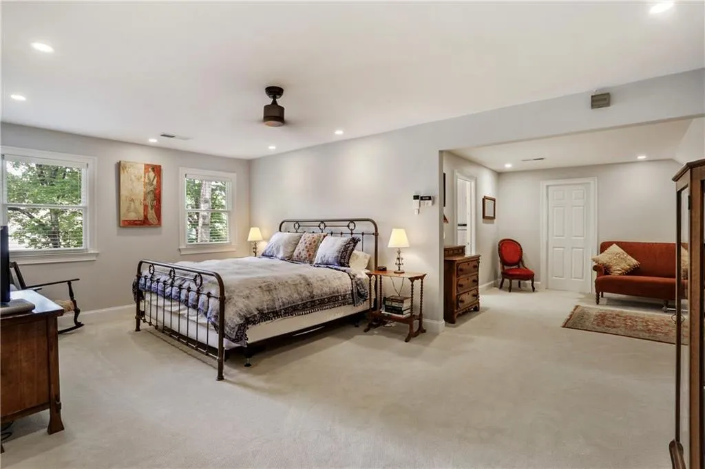 210 Zeblin Road, Sandy Springs, Georgia 30342, 4 Bedrooms Bedrooms, ,3 BathroomsBathrooms,Residential,Sold,210 Zeblin Road,6686565