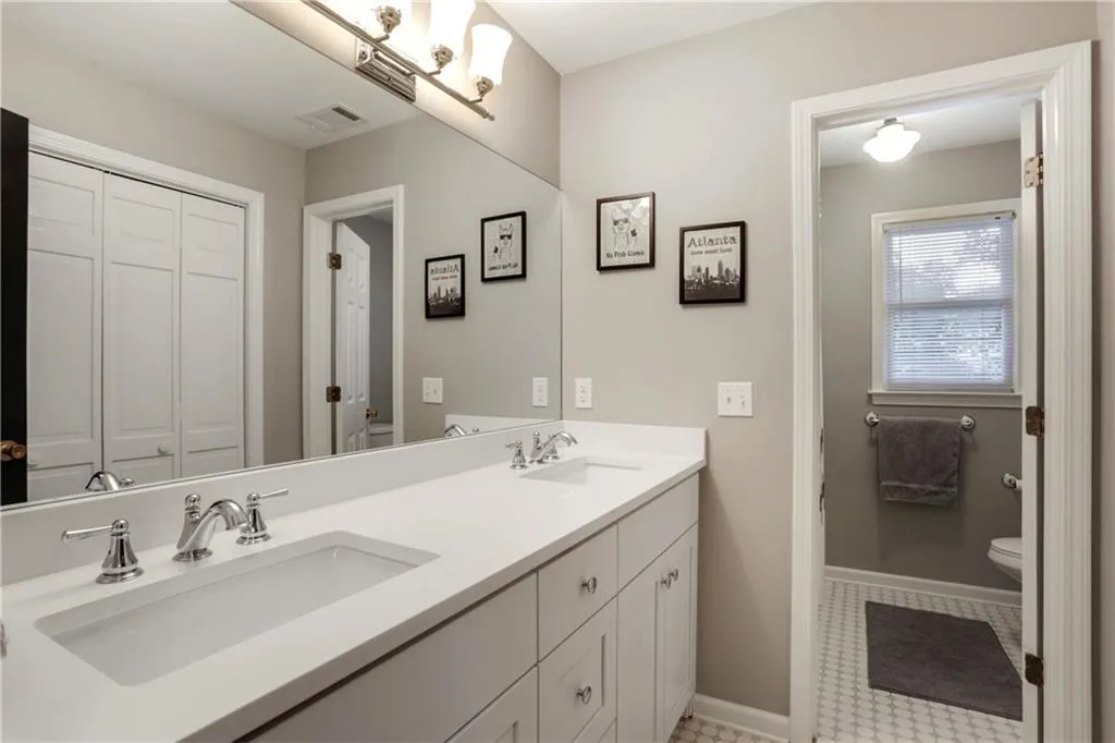 210 Zeblin Road, Sandy Springs, Georgia 30342, 4 Bedrooms Bedrooms, ,3 BathroomsBathrooms,Residential,Sold,210 Zeblin Road,6686565