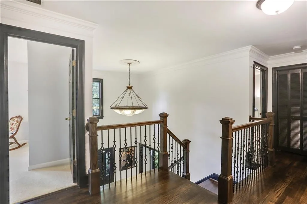 210 Zeblin Road, Sandy Springs, Georgia 30342, 4 Bedrooms Bedrooms, ,3 BathroomsBathrooms,Residential,Sold,210 Zeblin Road,6686565