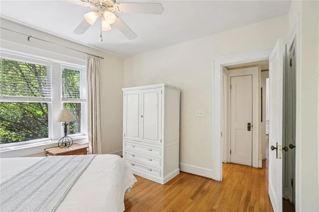 272 14th Street Ne Unit 21, Atlanta, Georgia 30309, 2 Bedrooms Bedrooms, ,1 BathroomBathrooms,Residential,For Sale,272 14th Street Ne Unit 21,7643678