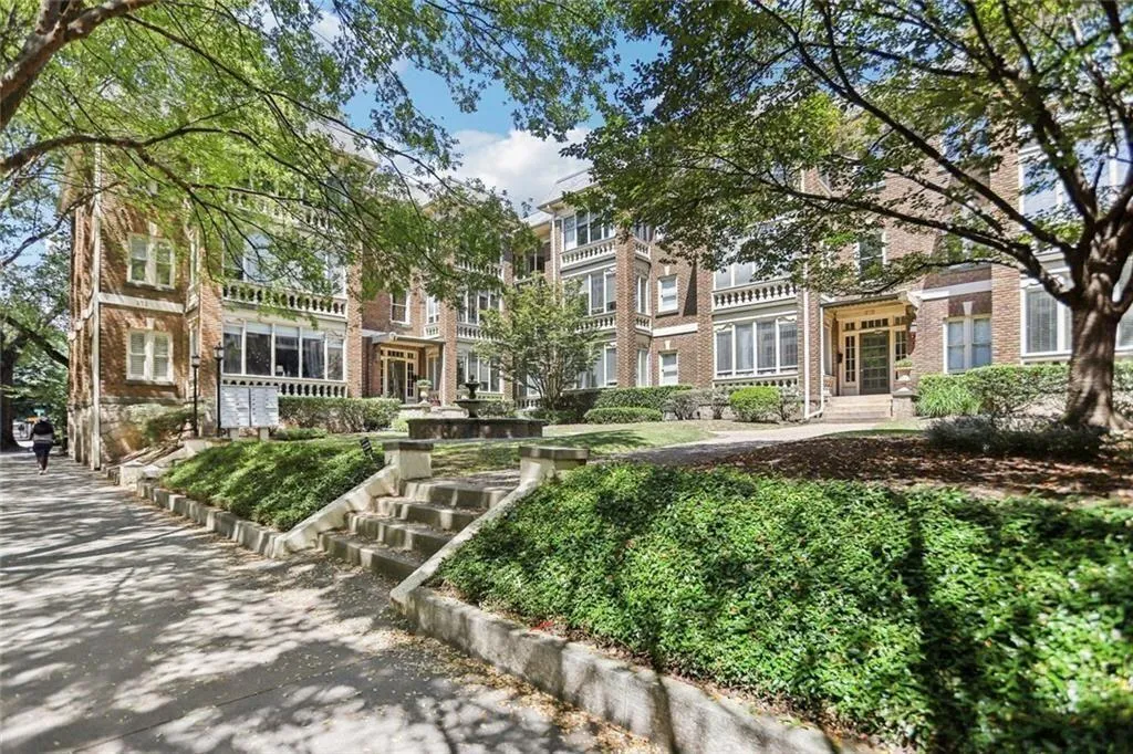 Park View Condominiums