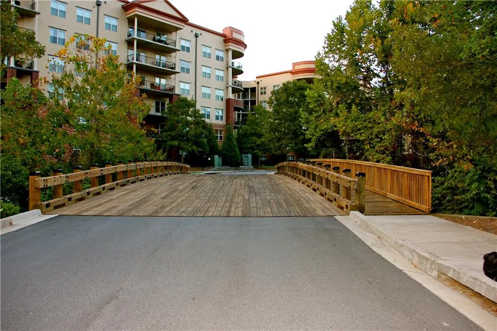 200 River Vista Drive Unit 239, Atlanta, Georgia 30339, 1 Bedroom Bedrooms, ,1 BathroomBathrooms,Residential,Sold,200 River Vista Drive Unit 239,5760703