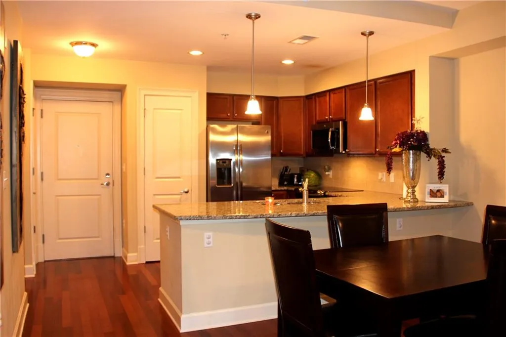 200 River Vista Drive Unit 239, Atlanta, Georgia 30339, 1 Bedroom Bedrooms, ,1 BathroomBathrooms,Residential,Sold,200 River Vista Drive Unit 239,5760703