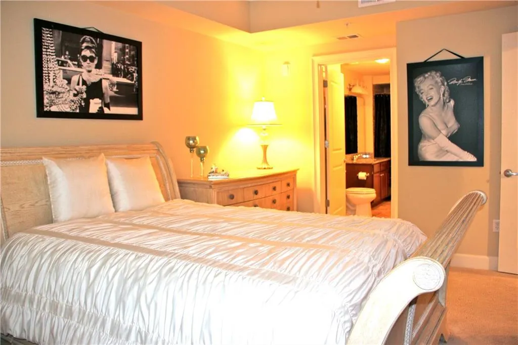 200 River Vista Drive Unit 239, Atlanta, Georgia 30339, 1 Bedroom Bedrooms, ,1 BathroomBathrooms,Residential,Sold,200 River Vista Drive Unit 239,5760703