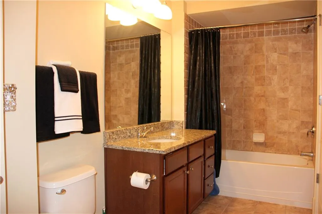 200 River Vista Drive Unit 239, Atlanta, Georgia 30339, 1 Bedroom Bedrooms, ,1 BathroomBathrooms,Residential,Sold,200 River Vista Drive Unit 239,5760703