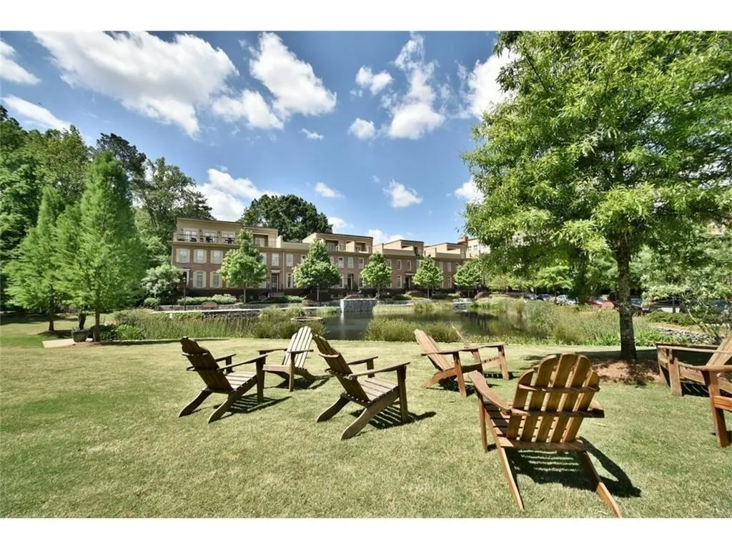 200 River Vista Drive Unit 239, Atlanta, Georgia 30339, 1 Bedroom Bedrooms, ,1 BathroomBathrooms,Residential,Sold,200 River Vista Drive Unit 239,5760703