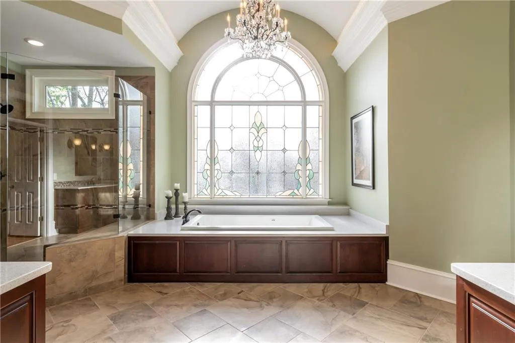 9 Powers Chase Circle, Sandy Springs, Georgia 30327, 6 Bedrooms Bedrooms, ,5 BathroomsBathrooms,Residential,Sold,9 Powers Chase Circle,6533751