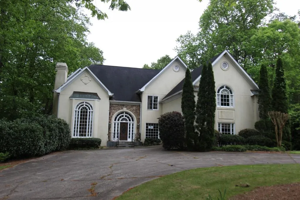 2910 Coles Way, Sandy Springs, Georgia 30350, 5 Bedrooms Bedrooms, ,4 BathroomsBathrooms,Residential,Sold,2910 Coles Way,6715493