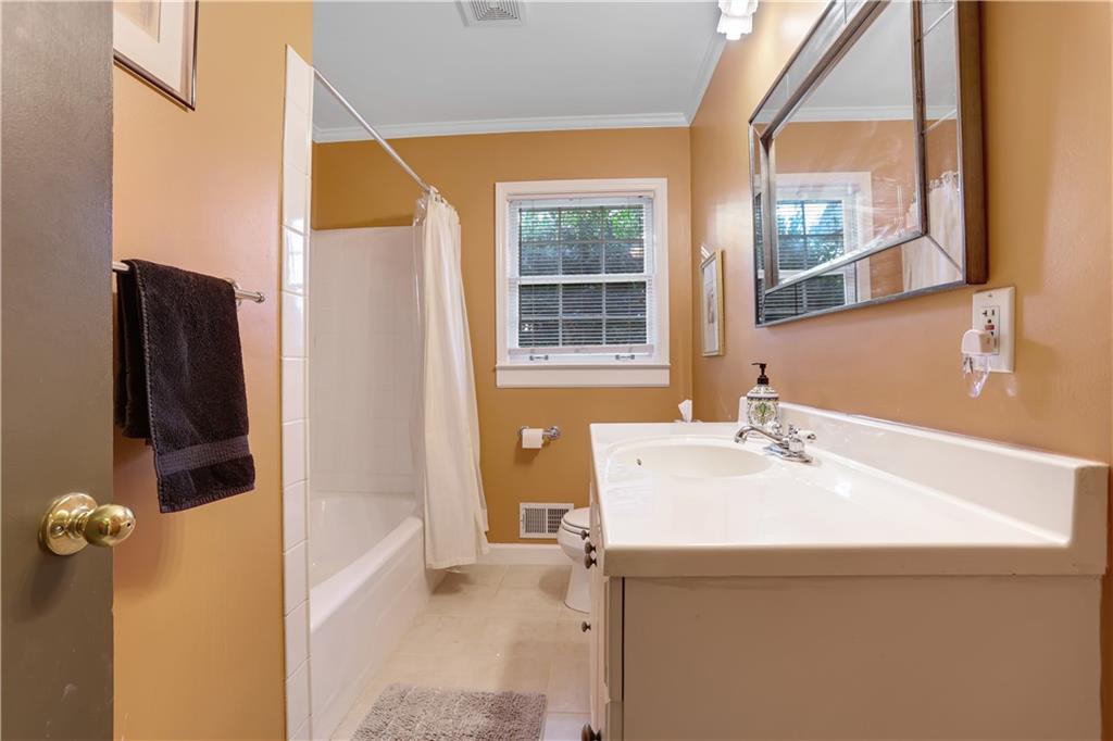 Hall Bath Main Level