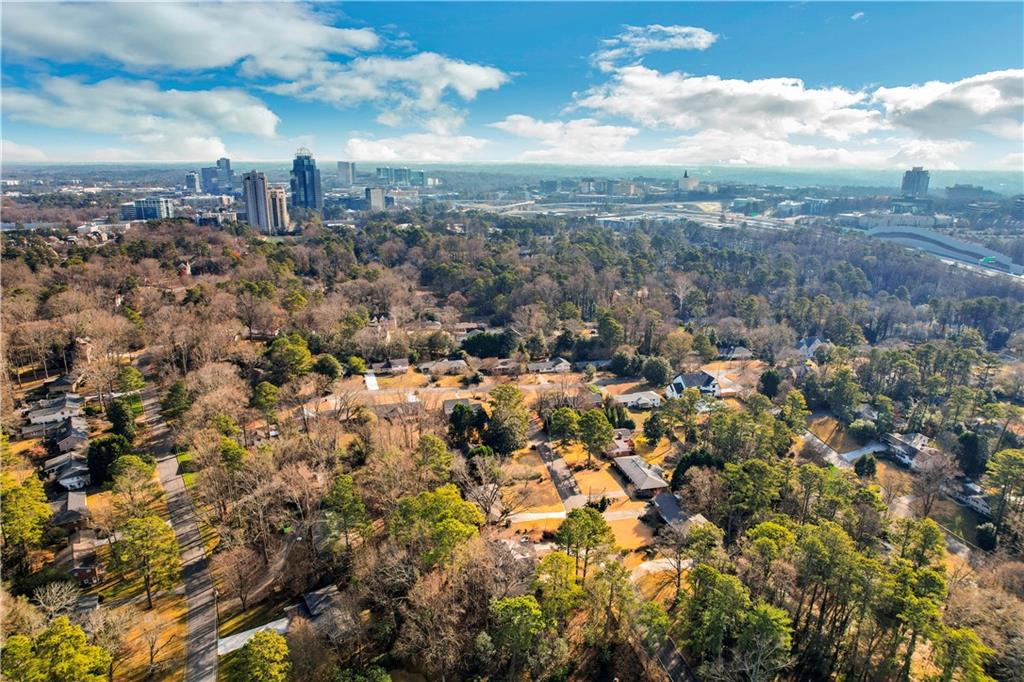 510 Read Lane NE, Atlanta, Georgia 30328, 4 Bedrooms Bedrooms, ,3 BathroomsBathrooms,Residential,Sold,510 Read Lane NE,7316554