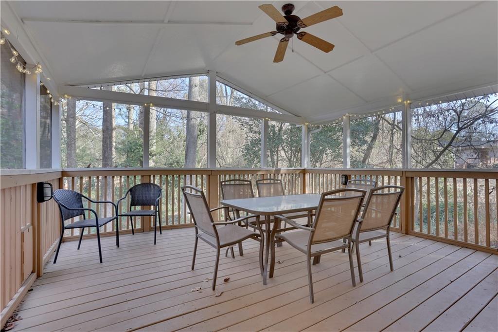 510 Read Lane NE, Atlanta, Georgia 30328, 4 Bedrooms Bedrooms, ,3 BathroomsBathrooms,Residential,Sold,510 Read Lane NE,7316554