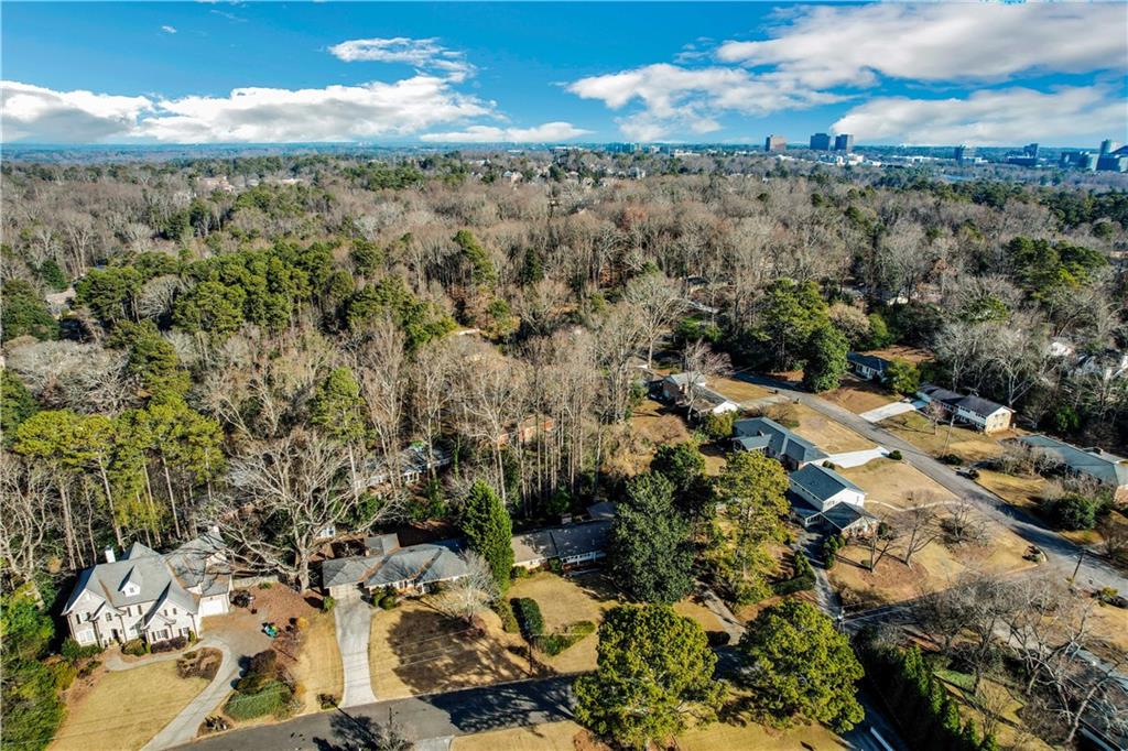 510 Read Lane NE, Atlanta, Georgia 30328, 4 Bedrooms Bedrooms, ,3 BathroomsBathrooms,Residential,Sold,510 Read Lane NE,7316554