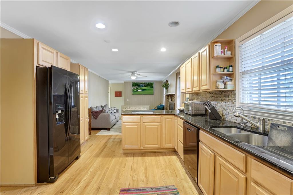 510 Read Lane NE, Atlanta, Georgia 30328, 4 Bedrooms Bedrooms, ,3 BathroomsBathrooms,Residential,Sold,510 Read Lane NE,7316554