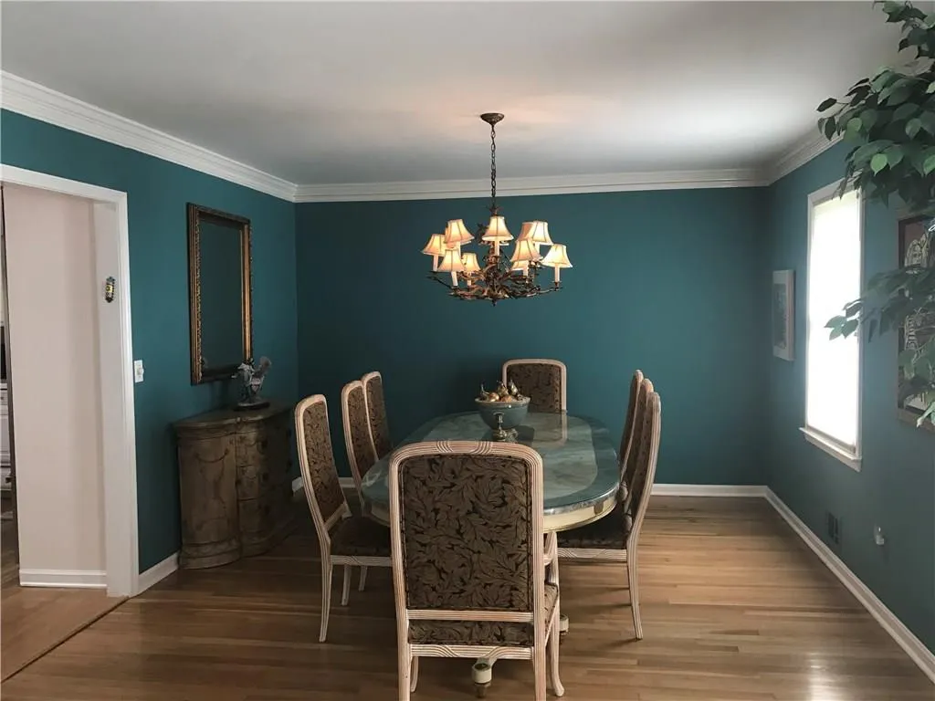 6780 Wright Road, Sandy Springs, Georgia 30328, 3 Bedrooms Bedrooms, ,2 BathroomsBathrooms,Residential,Sold,6780 Wright Road,5833734
