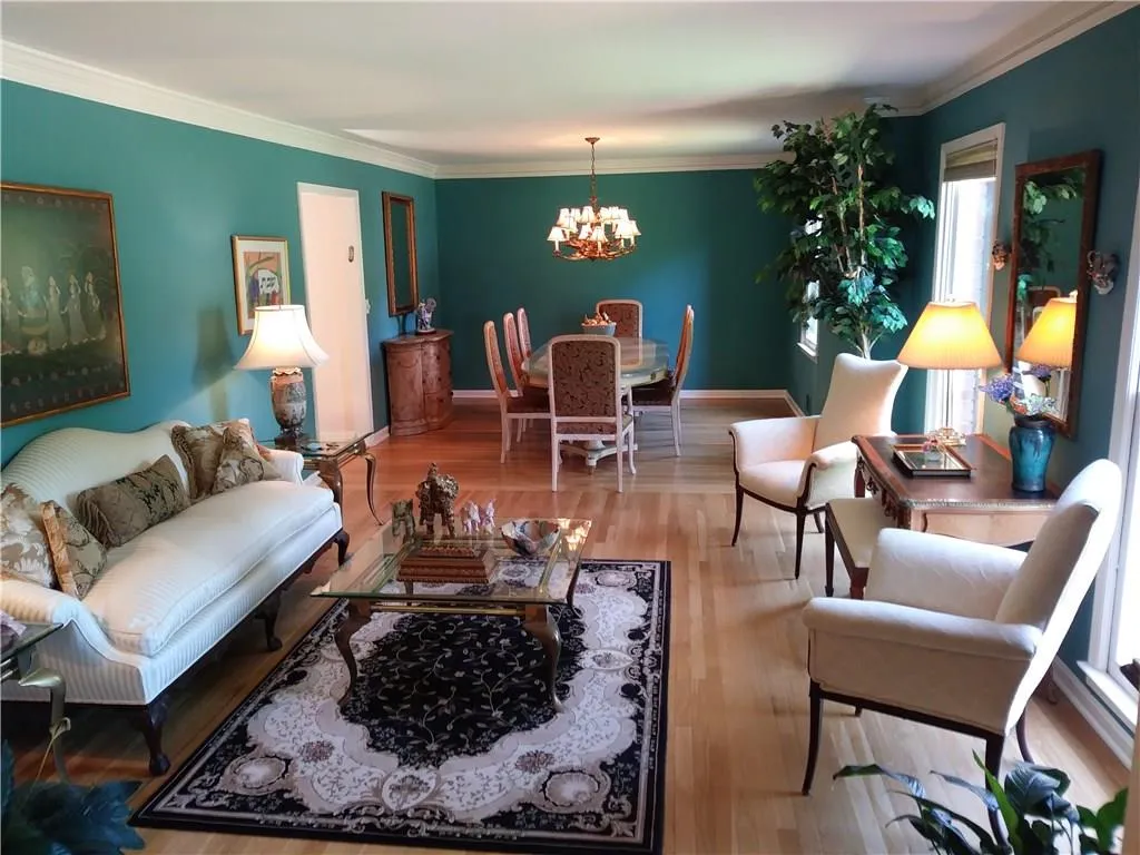 6780 Wright Road, Sandy Springs, Georgia 30328, 3 Bedrooms Bedrooms, ,2 BathroomsBathrooms,Residential,Sold,6780 Wright Road,5833734