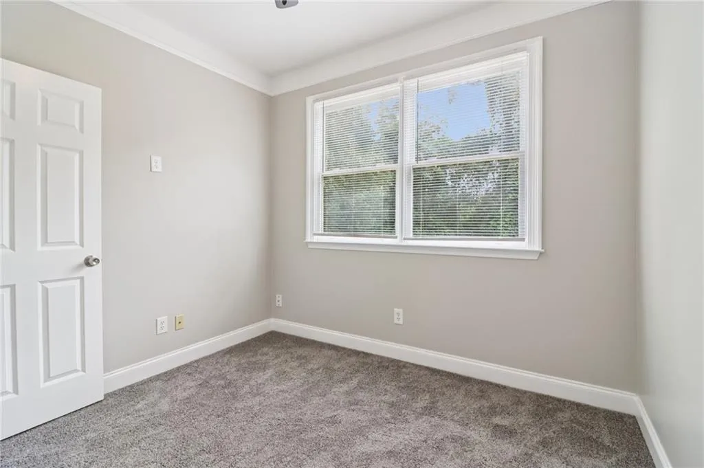 941 Capitol View Avenue Nw, Atlanta, Georgia 30318, 3 Bedrooms Bedrooms, ,2 BathroomsBathrooms,Residential,For Sale,941 Capitol View Avenue Nw,7611528