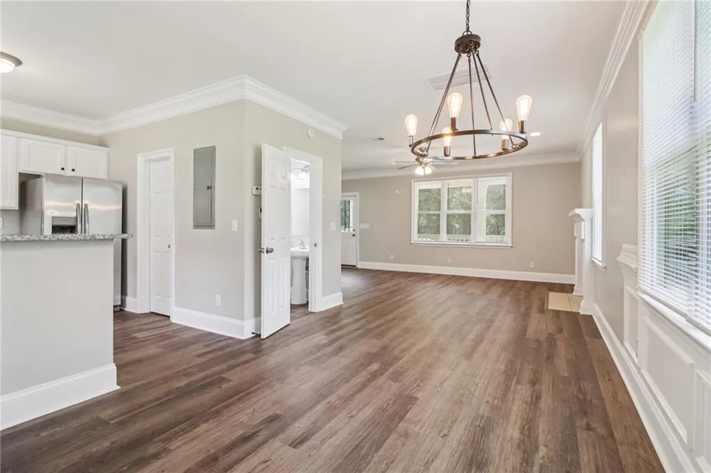 941 Capitol View Avenue Nw, Atlanta, Georgia 30318, 3 Bedrooms Bedrooms, ,2 BathroomsBathrooms,Residential,For Sale,941 Capitol View Avenue Nw,7611528