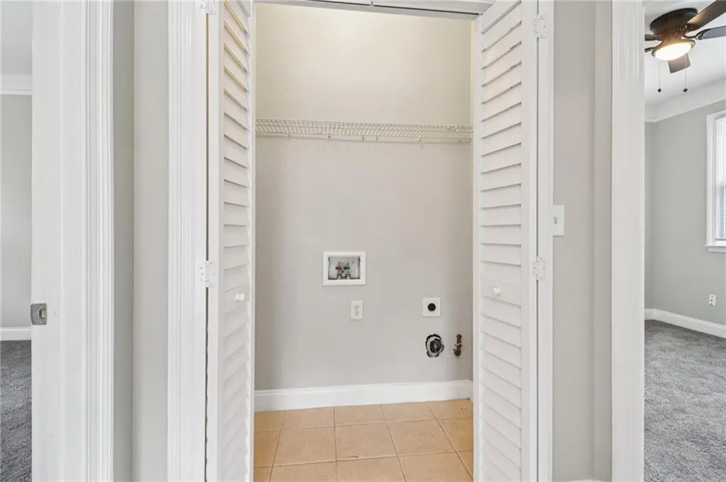 941 Capitol View Avenue Nw, Atlanta, Georgia 30318, 3 Bedrooms Bedrooms, ,2 BathroomsBathrooms,Residential,For Sale,941 Capitol View Avenue Nw,7611528