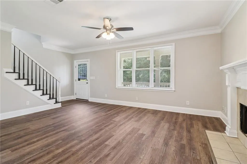 941 Capitol View Avenue Nw, Atlanta, Georgia 30318, 3 Bedrooms Bedrooms, ,2 BathroomsBathrooms,Residential,For Sale,941 Capitol View Avenue Nw,7611528