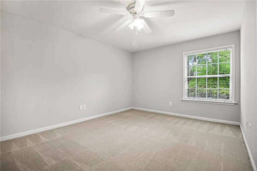 206 Brighton Point, Atlanta, Georgia 30328, 2 Bedrooms Bedrooms, ,2 BathroomsBathrooms,Residential,Sold,206 Brighton Point,7038359