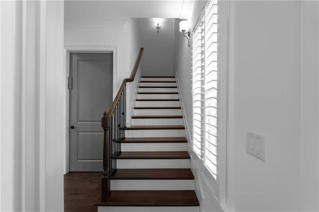 6408 Radiant Trace, Atlanta, Georgia 30328, 4 Bedrooms Bedrooms, ,3 BathroomsBathrooms,Residential,For Sale,6408 Radiant Trace,7747239