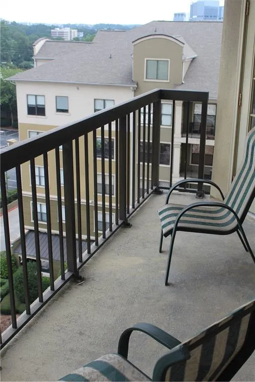 795 Hammond Drive Unit 813, Sandy Springs, Georgia 30328, 2 Bedrooms Bedrooms, ,2 BathroomsBathrooms,Residential,Sold,795 Hammond Drive Unit 813,6767469