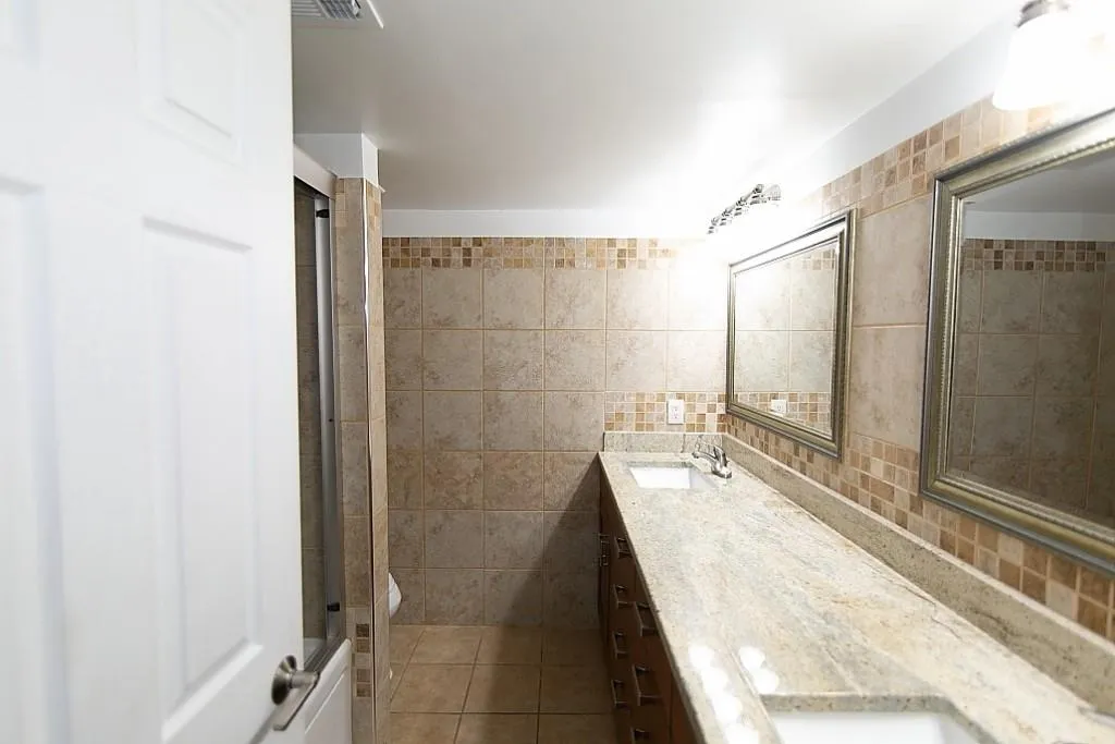 6851 Roswell Road Unit D10, Atlanta, Georgia 30328, 3 Bedrooms Bedrooms, ,2 BathroomsBathrooms,Residential,Sold,6851 Roswell Road Unit D10,6117775