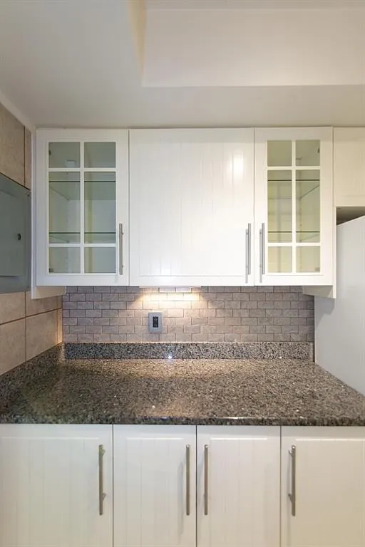 6851 Roswell Road Unit D10, Atlanta, Georgia 30328, 3 Bedrooms Bedrooms, ,2 BathroomsBathrooms,Residential,Sold,6851 Roswell Road Unit D10,6117775