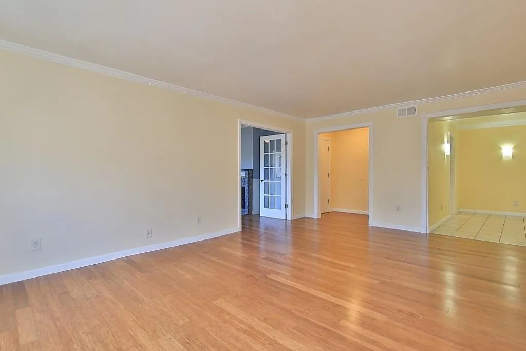 6851 Roswell Road Unit D10, Atlanta, Georgia 30328, 3 Bedrooms Bedrooms, ,2 BathroomsBathrooms,Residential,Sold,6851 Roswell Road Unit D10,6117775