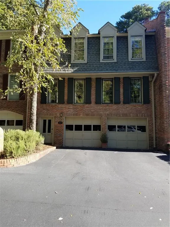 427 The North Chace, Atlanta, Georgia 30328, 4 Bedrooms Bedrooms, ,3 BathroomsBathrooms,Residential,Sold,427 The North Chace,5924133