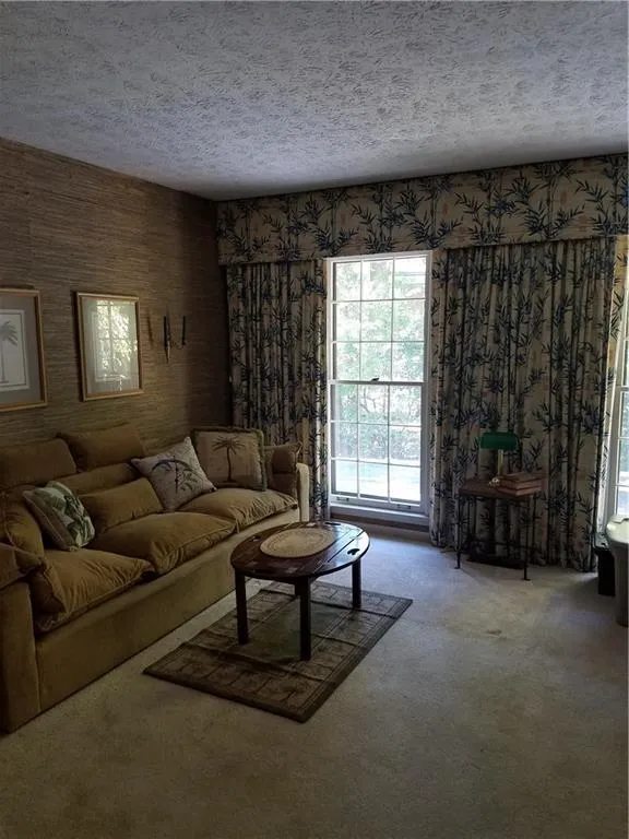 427 The North Chace, Atlanta, Georgia 30328, 4 Bedrooms Bedrooms, ,3 BathroomsBathrooms,Residential,Sold,427 The North Chace,5924133