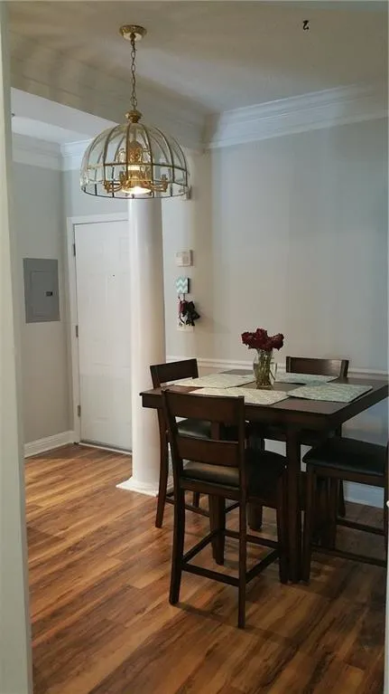 5559 Glenridge Drive Unit 1307, Sandy Springs, Georgia 30342, 1 Bedroom Bedrooms, ,1 BathroomBathrooms,Residential,Sold,5559 Glenridge Drive Unit 1307,5851967