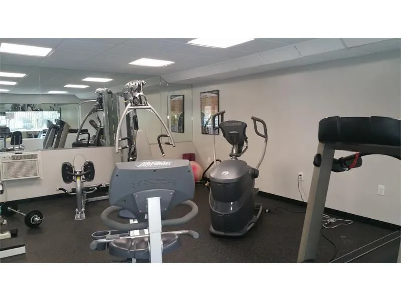 5559 Glenridge Drive Unit 1307, Sandy Springs, Georgia 30342, 1 Bedroom Bedrooms, ,1 BathroomBathrooms,Residential,Sold,5559 Glenridge Drive Unit 1307,5851967