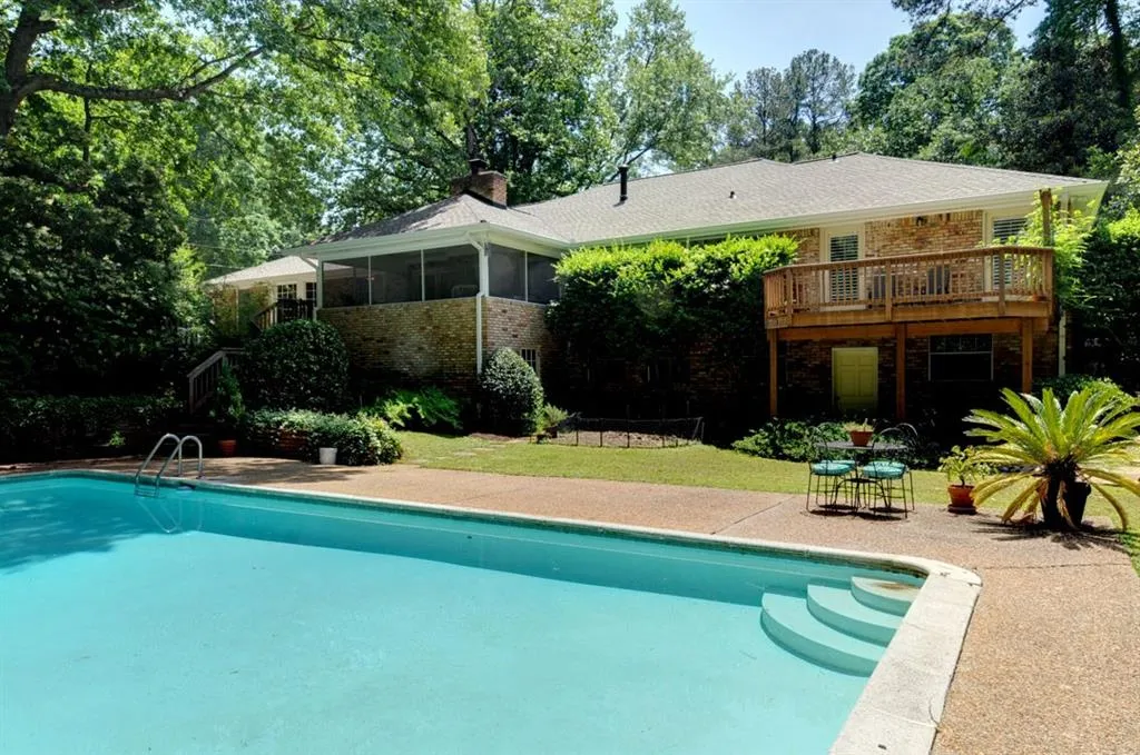 485 Riverside Parkway, Atlanta, Georgia 30328, 4 Bedrooms Bedrooms, ,2 BathroomsBathrooms,Residential,Sold,485 Riverside Parkway,6087817