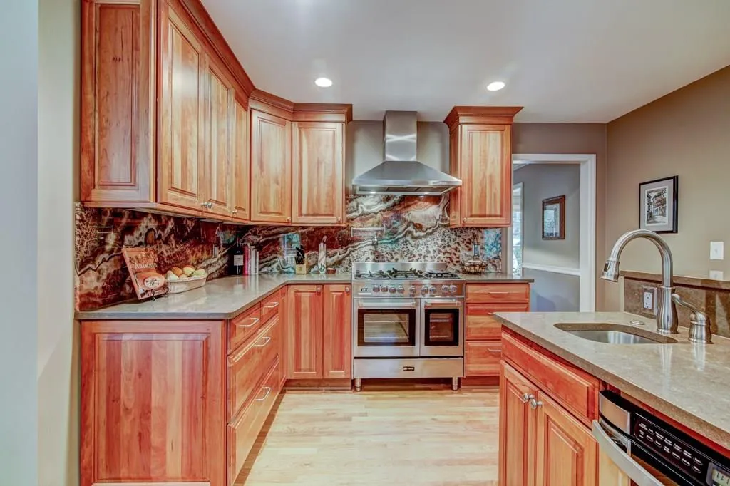 485 Riverside Parkway, Atlanta, Georgia 30328, 4 Bedrooms Bedrooms, ,2 BathroomsBathrooms,Residential,Sold,485 Riverside Parkway,6087817